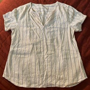 Linen shirt with stripes
